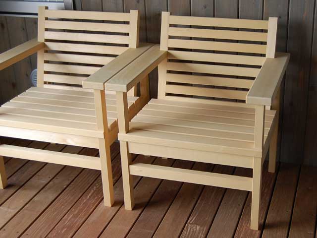 木製バスチェアー