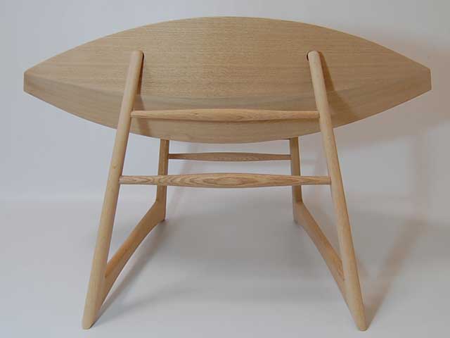 �O�����B�`�F�A�[