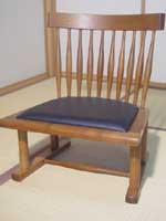 ローチェアー　低い椅子