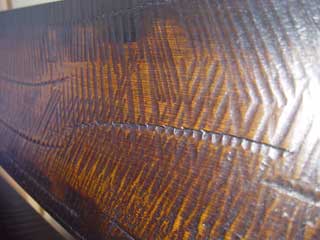 �`���E�i�e�[�u��