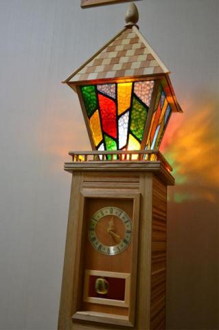 街を照らす時計塔Ⅰ　時計台　振り子時計