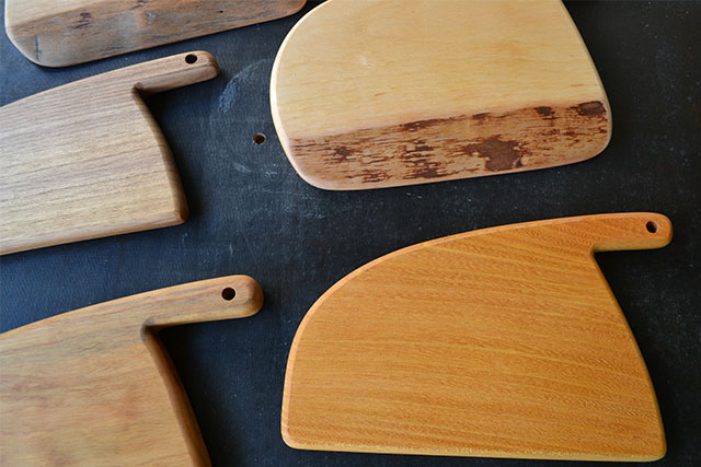 �J�b�e�B���O�{�[�h