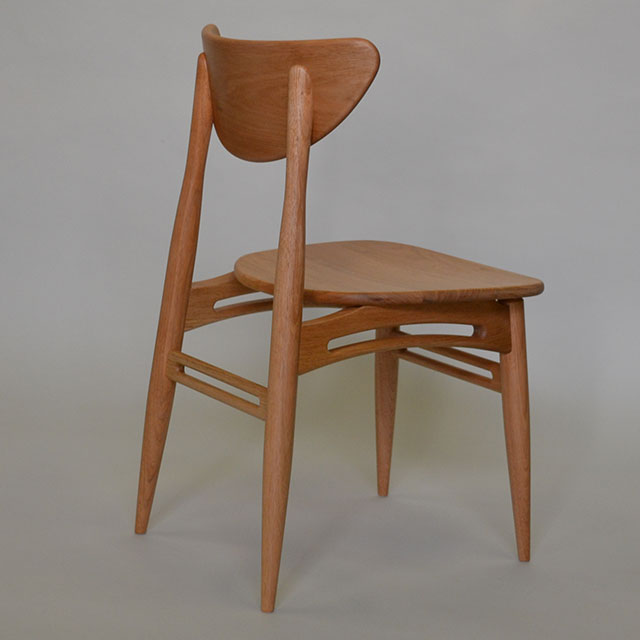 ���g�`�F�A�[