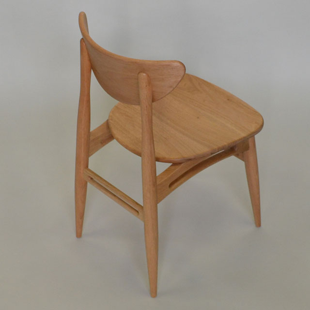 ���g�`�F�A�[