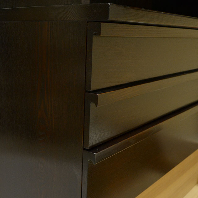 ���C���O���X�z���_�[�t�H��I