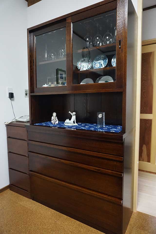 ���C���O���X�T�[�o�[