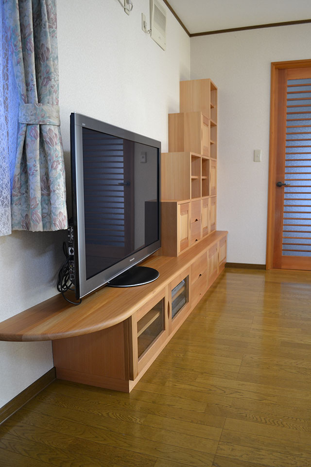 �K�i�^�e���r�{�[�h