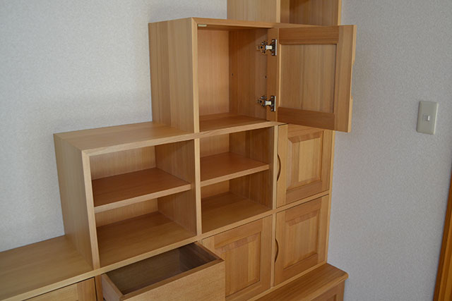 �K�i�^�e���r�{�[�h