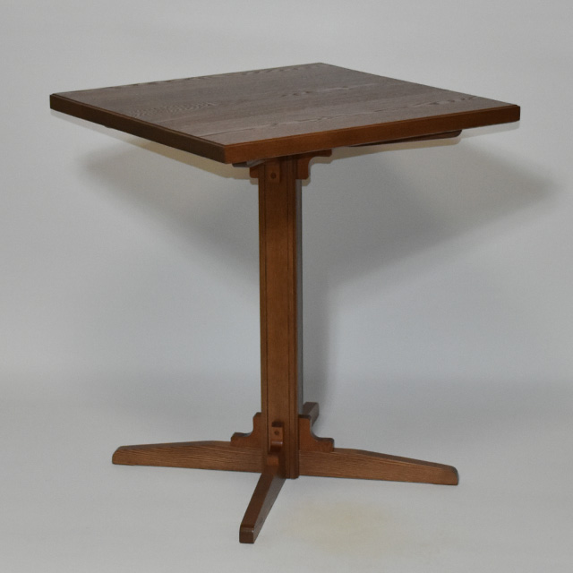 ��{�r�e�[�u��