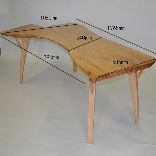 �ꖇ�e�[�u���@�I