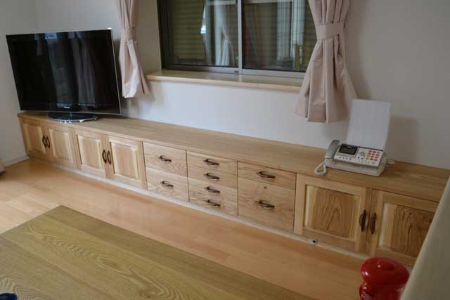 ���C�̃e���r�{�[�h