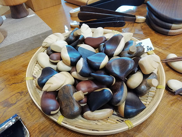 �I�̔��u��